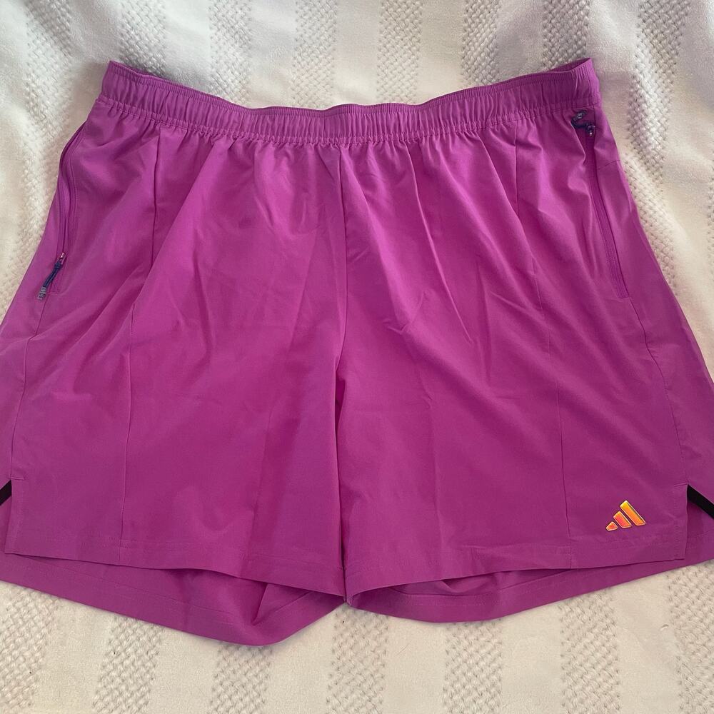 new adidas shorts metallic logo size 2XL